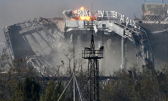 Последствия артиллерийских обстрелов Донецка